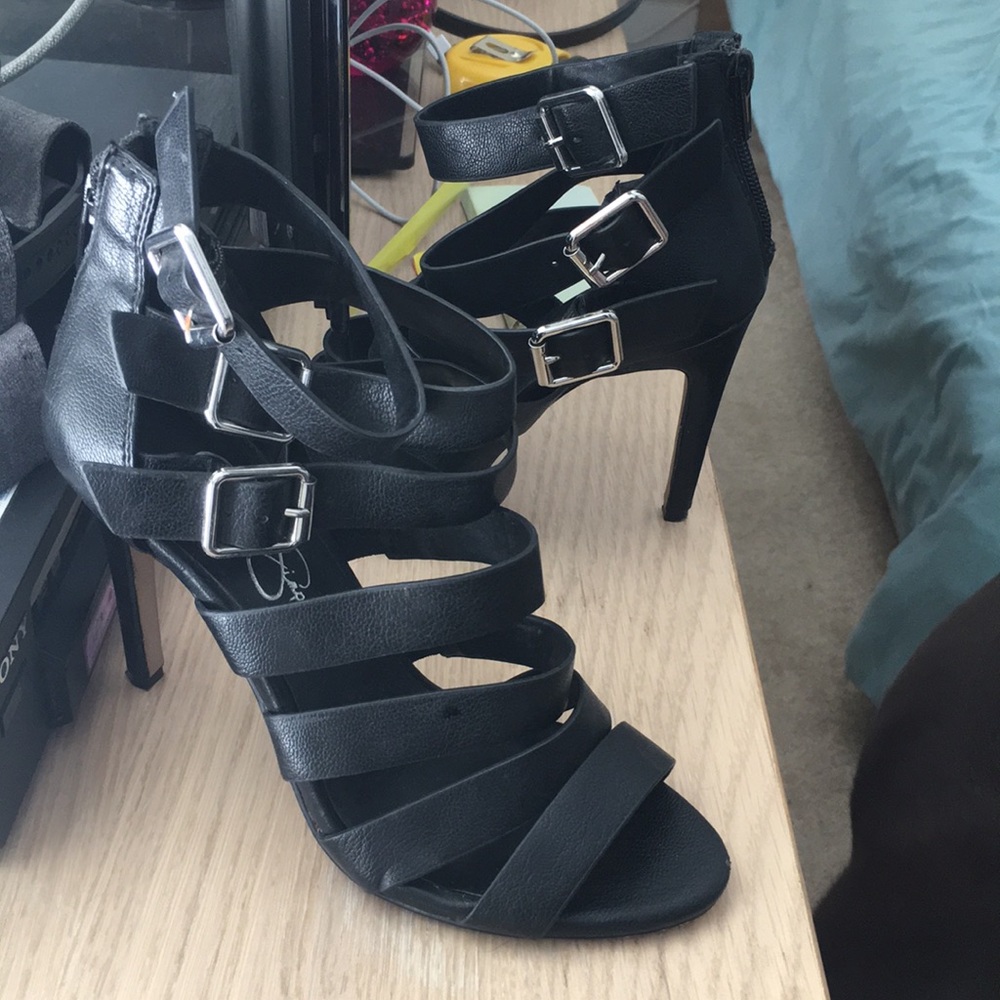 Jessica Simpson black leather sandals